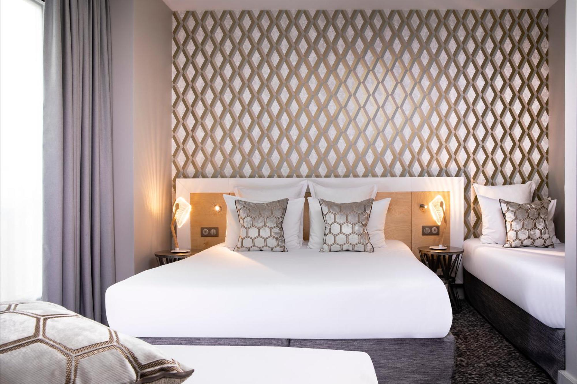 Bastille Hotel