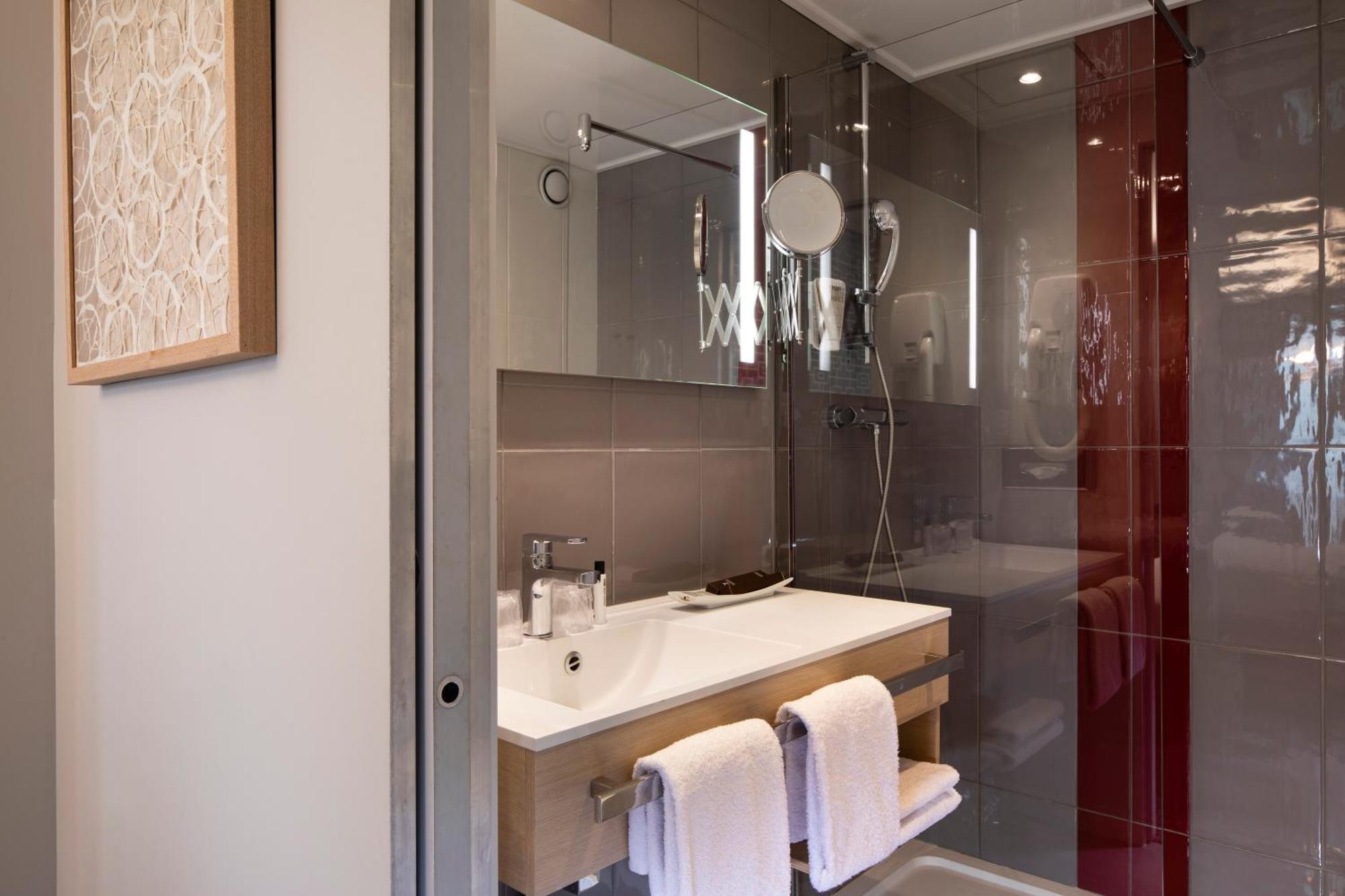 Bastille Hotel Paris